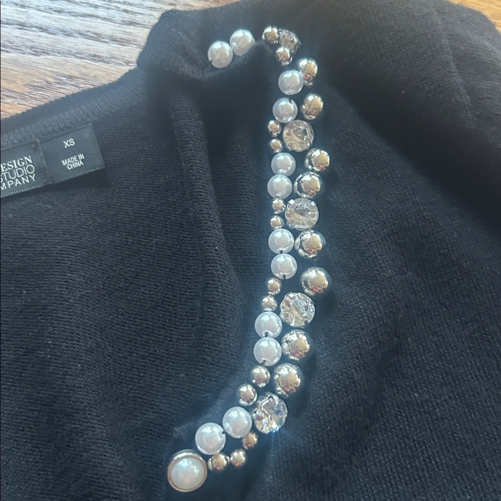7th Avenue Design Studio NY and Company Black Cardigan with pearls Size XS - Picture 10 of 10